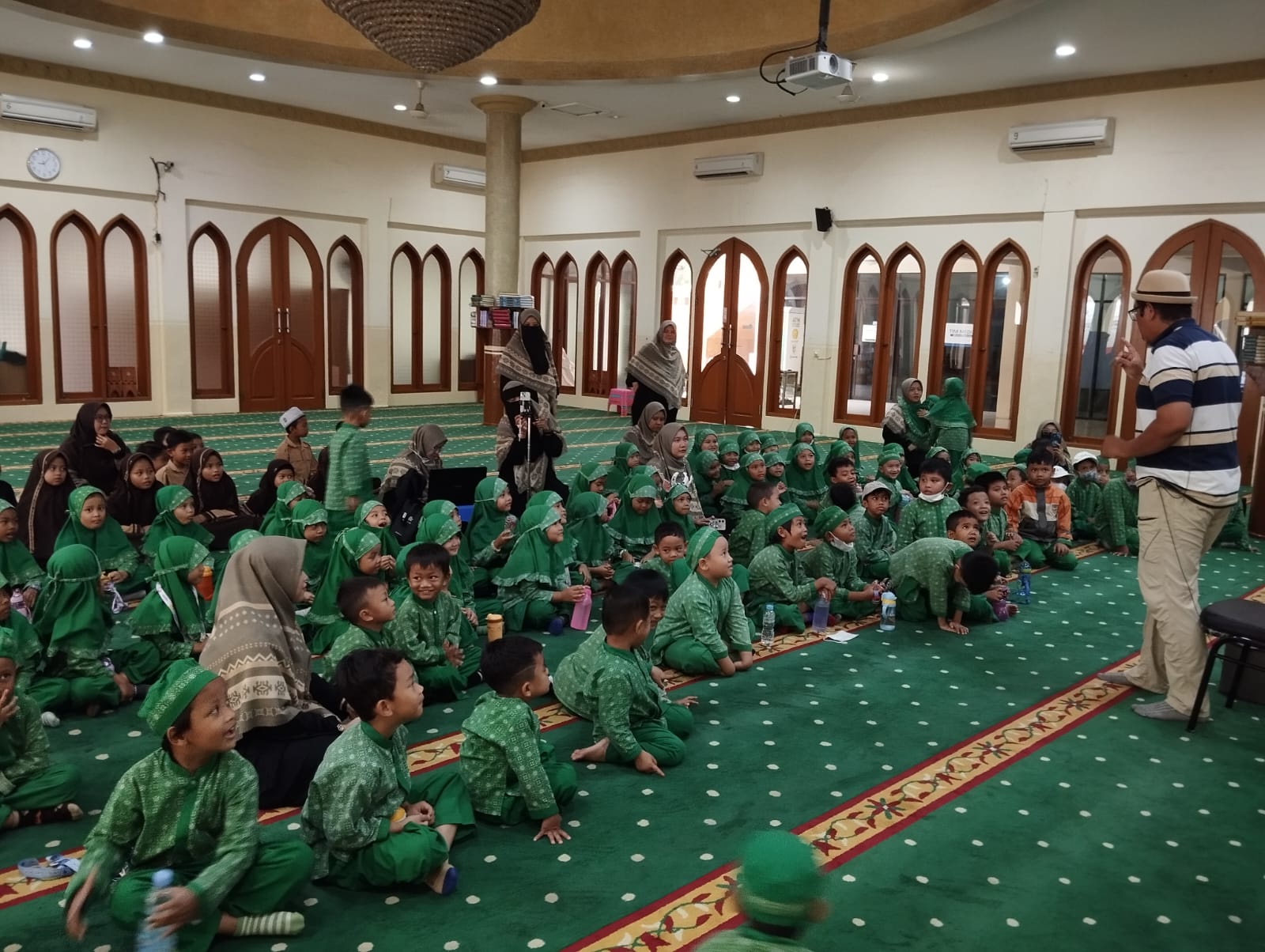 Wisata LiterAsyik Ke PAUD At Taqwa